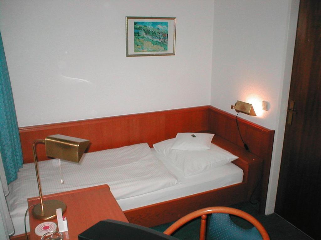 Hotel Zur Flora Essen Camera foto